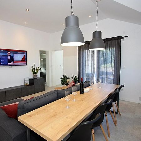 Apartman Gajka Supetar Eksteriør bilde