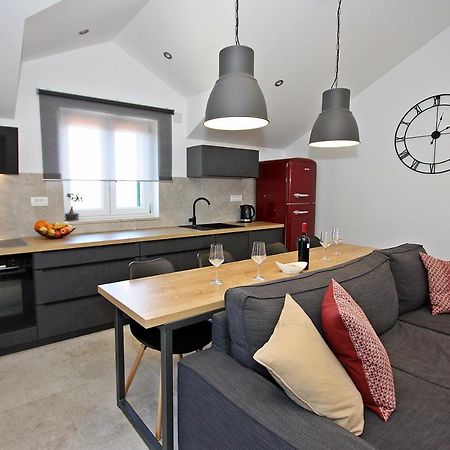 Apartman Gajka Supetar Eksteriør bilde